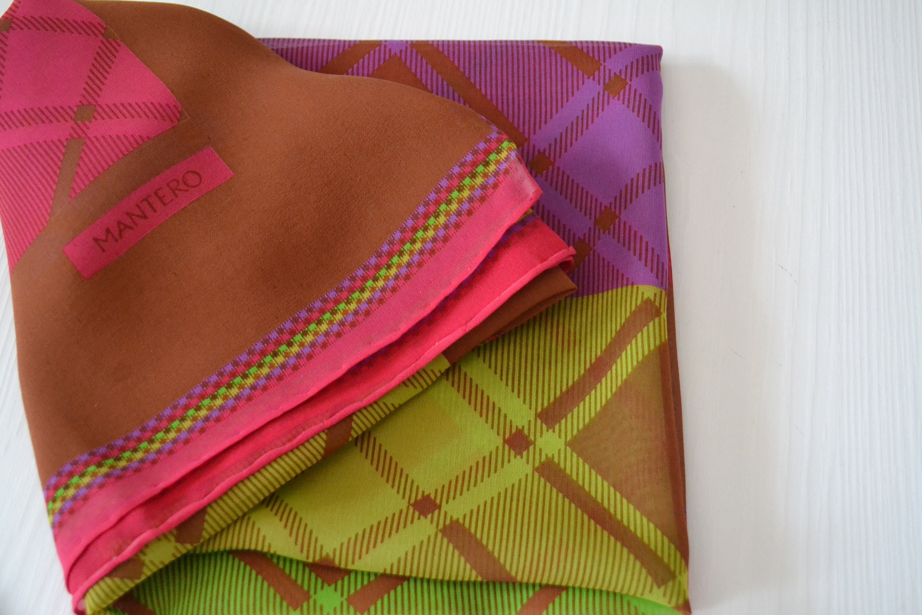 Foulard En Soie Mantero Motif Floral - Multicouleur - Occasion Très Bon état - Printemps/Été