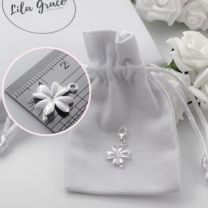 Sterling Silver Four Leaf Clover Charm - Clip on Shamrock Charms for Bracelet Necklace Jewellery Making - Trigger Clasp Irish Lucky Charm