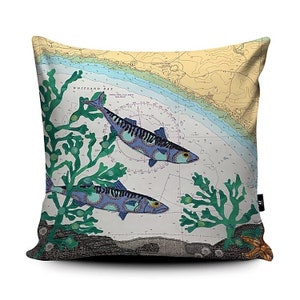 Coussin Maquereau à Whitsand Bay - thèmes côtiers sur de vieilles cartes marines coussins Hannah Wisdom Textiles | Devon, Cornouailles