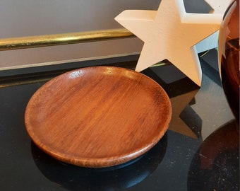 Vintage wooden bowl round bowl Mid Century sideboard serving bowl wooden jewelry bowl rings teak snack bowl
