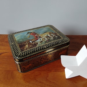 antique tin box box vintage tin metal box tin can metal box metal box hunting motif tobacco tin for tobacco old