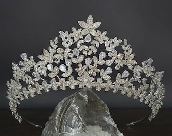 Bridal Crystal Crown ,Swarovski Crystal Tiara, Romantic Princess Bridal Crown, Luxury Diamante Wedding Tiara, Modern Vintage Bridal Tiara