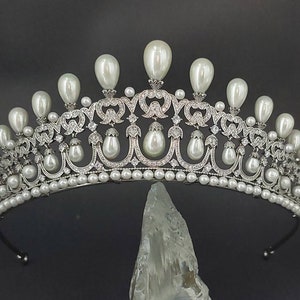 Edwardian Cambridge Lover’s Knot Bridal Tiara – Elegant Royal Replica / Pearl Crystal Tiara, Edwardian Wedding Crown,Silver Bridal Headpiece