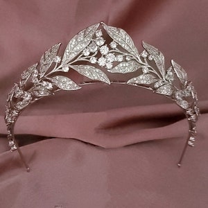 Brabant Laurel Wreath Bridal Tiara Royal Replica Wedding Crown Silver Wreath Tiara Leaves Bridal , Royal Leaves Headpiece image 2