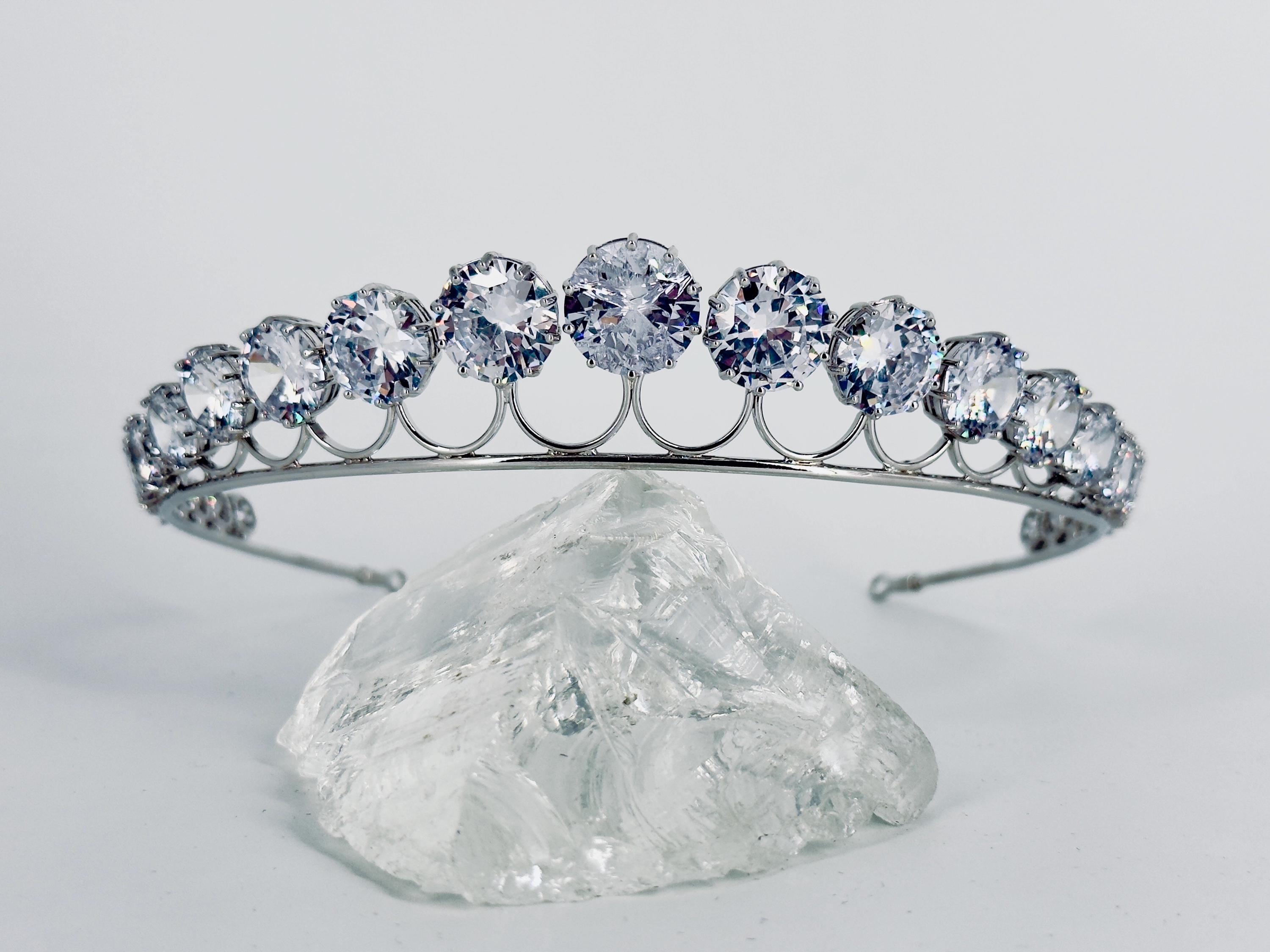 crown the queen mother's cartier bandeau