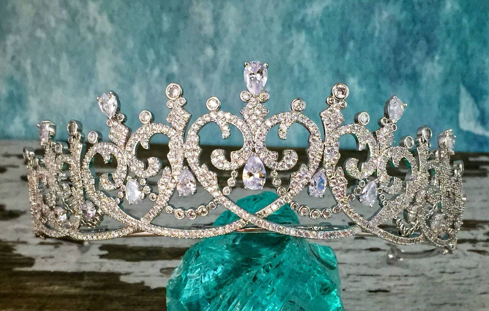 ik ben verdwaald grafiek adelaar Swarovski Bridal Tiara Diamond Tiara Replica Wedding Crystal - Etsy Israel