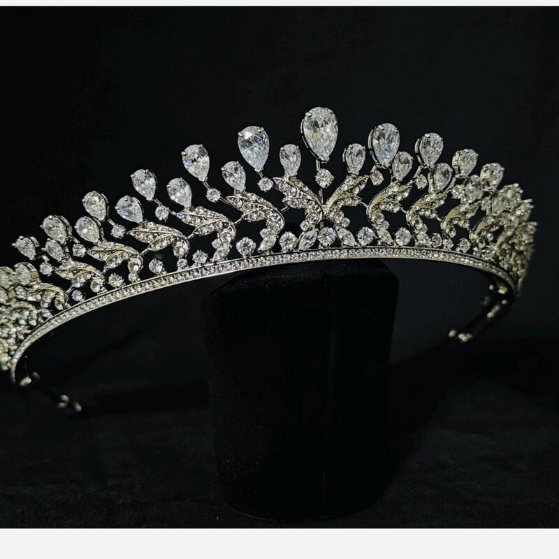 Deklaire Bridal J043 - Tiara Crown