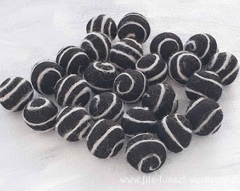 25 Filzkugeln, 2,5cm, schwarz mit weißen Spiralen, Filzperlen, Filzkugeln zum Basteln, bunt, Wollfilz, Filz Pom Pom, Basteln, DIY