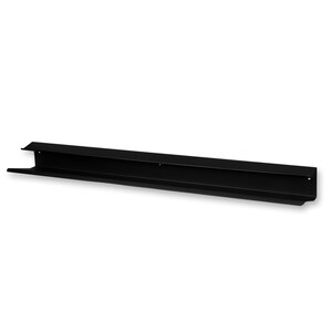 Peut inclure: Une &eacute;tag&egrave;re en m&eacute;tal noir &agrave; deux niveaux. L'&eacute;tag&egrave;re est con&ccedil;ue pour &ecirc;tre fix&eacute;e au mur.