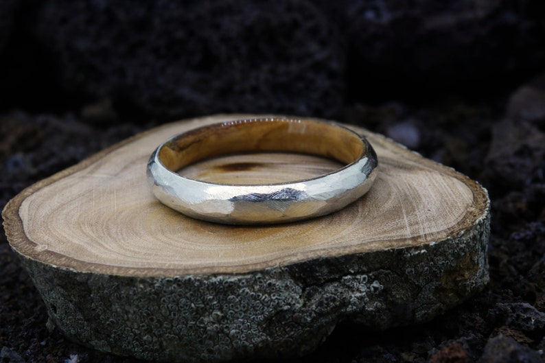 Hand Faceted Sterling Silver /& Olive Wood wood inlay wedding band ring Sicilian