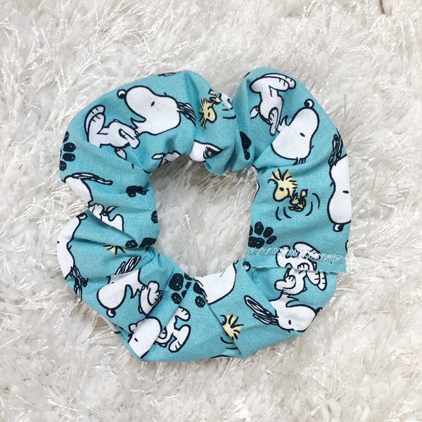 Snoopy Scrunchie - Snoopy Hair Accessory - Snoopy - Woodstock - Snoopy Accessory - Hair Elastic - Hair Tie - Snoopy Scrunchie