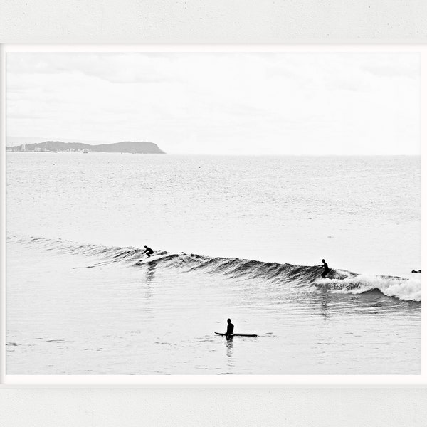 Black and White Longboard Surf Wall Art, Minimalist Surfing Poster Digital Download, Surfer Beach House Decor Print, Gold Coast Surfing Art