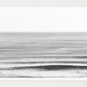 Black and White Surfer Wall Art Print –  Photography Coastal Beach House Decor – Minimalist Wave Poster – Surf Photo for Digital Download