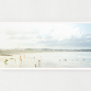 Minimalistischer Panorama-Stranddruck, Große Ozeanwandkunst, Bunter Strand-Schlafzimmer-Wandbehang, Rettungsschwimmer-Druck, tropischer Stranddruck, Surf-Kunst