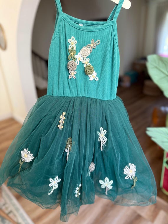 green emerald velvet dress The Winnie