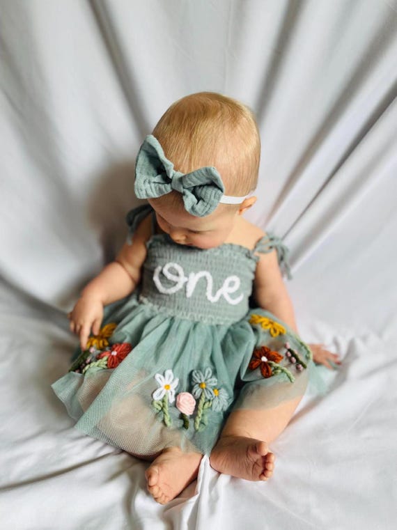 custom first birthday dress First birthday dress Baby girl toddler fancy dress special occasion Puffy purple sparkle birthday party dress with puff sleeve One year gown