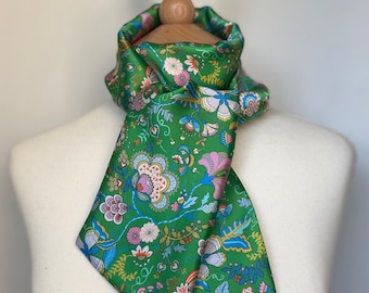 Mabelle Hall Liberty Belgravia Silk Satin Skinny Scarf - Green