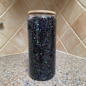 Snow Globe Tumbler, Glass Cup, Glass Can, Glitter Cup, Glitter Glass, Glitter Tumbler, Black Cup, Black Glass, Iced Coffee Glass, 15oz Glass