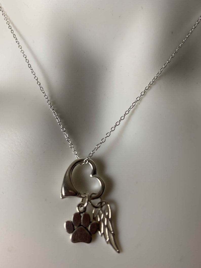 Pet Dog Cat Memorial Pendant Paw Print Angel Wing Floating Heart Pendant Sterling Silver Charm Necklace
