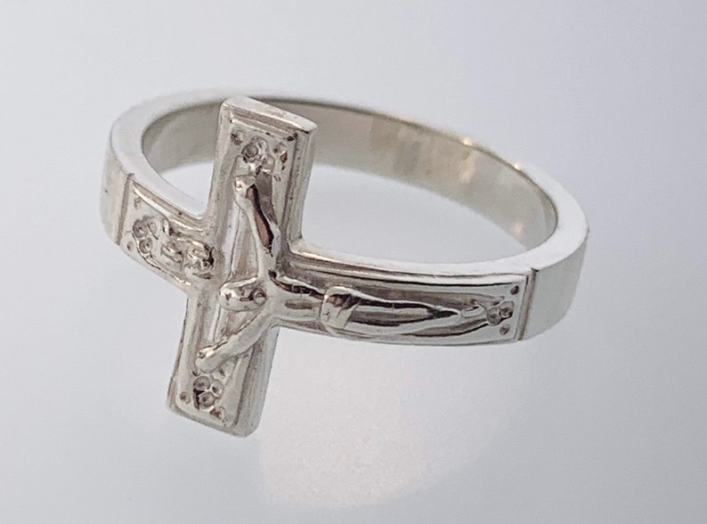 Engravable Crucifix Ring Sterling Silver Cross Chastity Jesus | Etsy