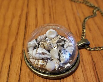 Vintage High Quality Glass Dome Style With Sea Shells & Stars Necklace - Personalized Necklace - Gift for Her - Personalized Gifts