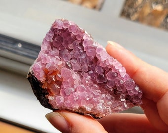 Cobaltoan calcite with phantoms- Bou Azzer, Morocco
