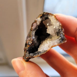 Manganese quartz geode- Bou Azzer, Morocco