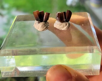 Cúmulos de topacio con hematita incluida - Potosí, México