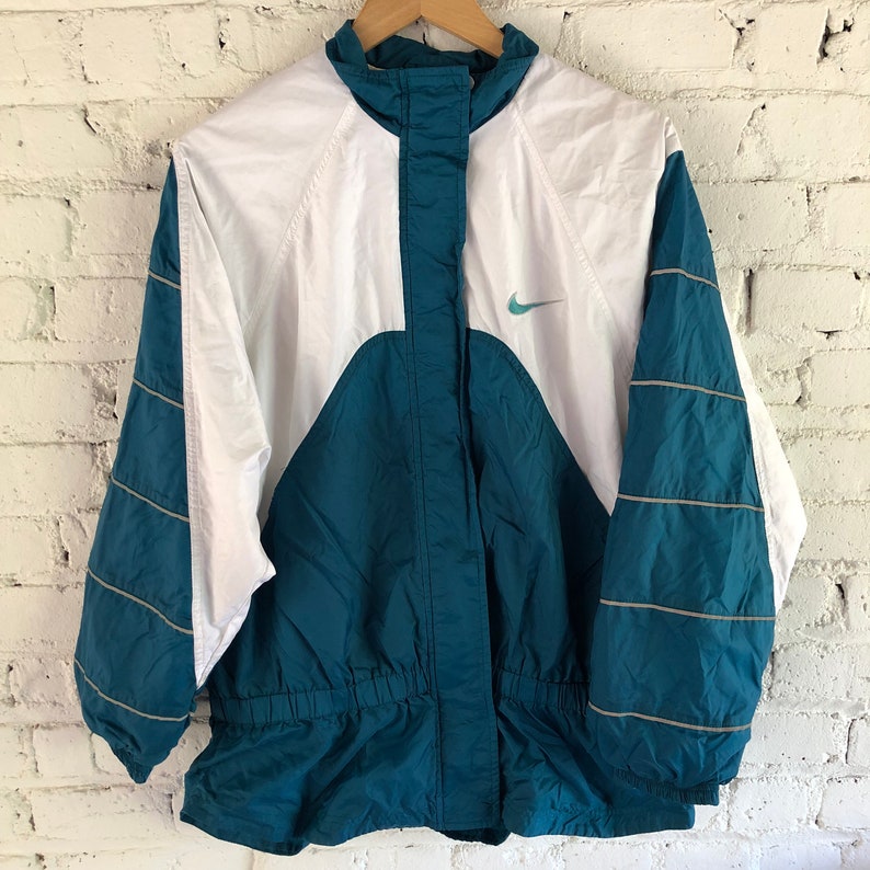 vintage nike windbreaker jacket