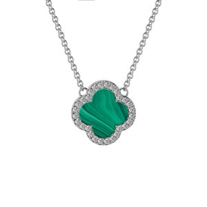 14K Yellow Gold Malachite Four Leaf Clover Necklace 14K Yellow Gold Malachite Four Leaf Clover Necklace