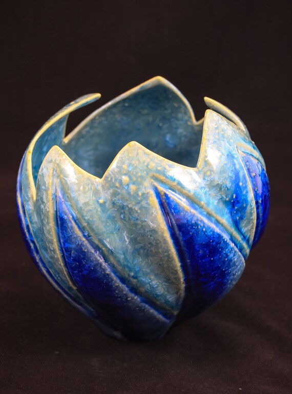 Double Blue Shaped Crystalline Vase