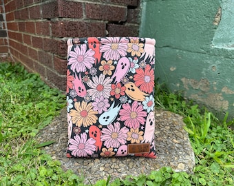 Ghostly Floral Booksleeve