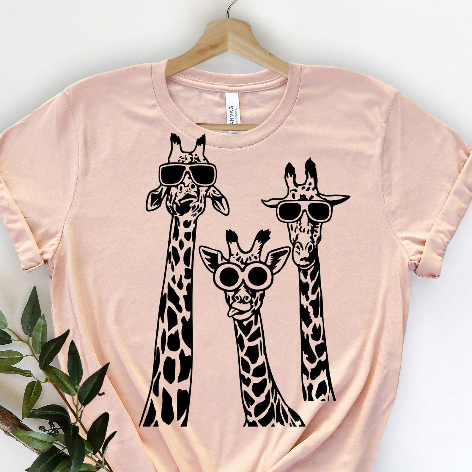 Giraffe T Shirtfunny Shirt puzzled Giraffe Reader Shirt | Etsy