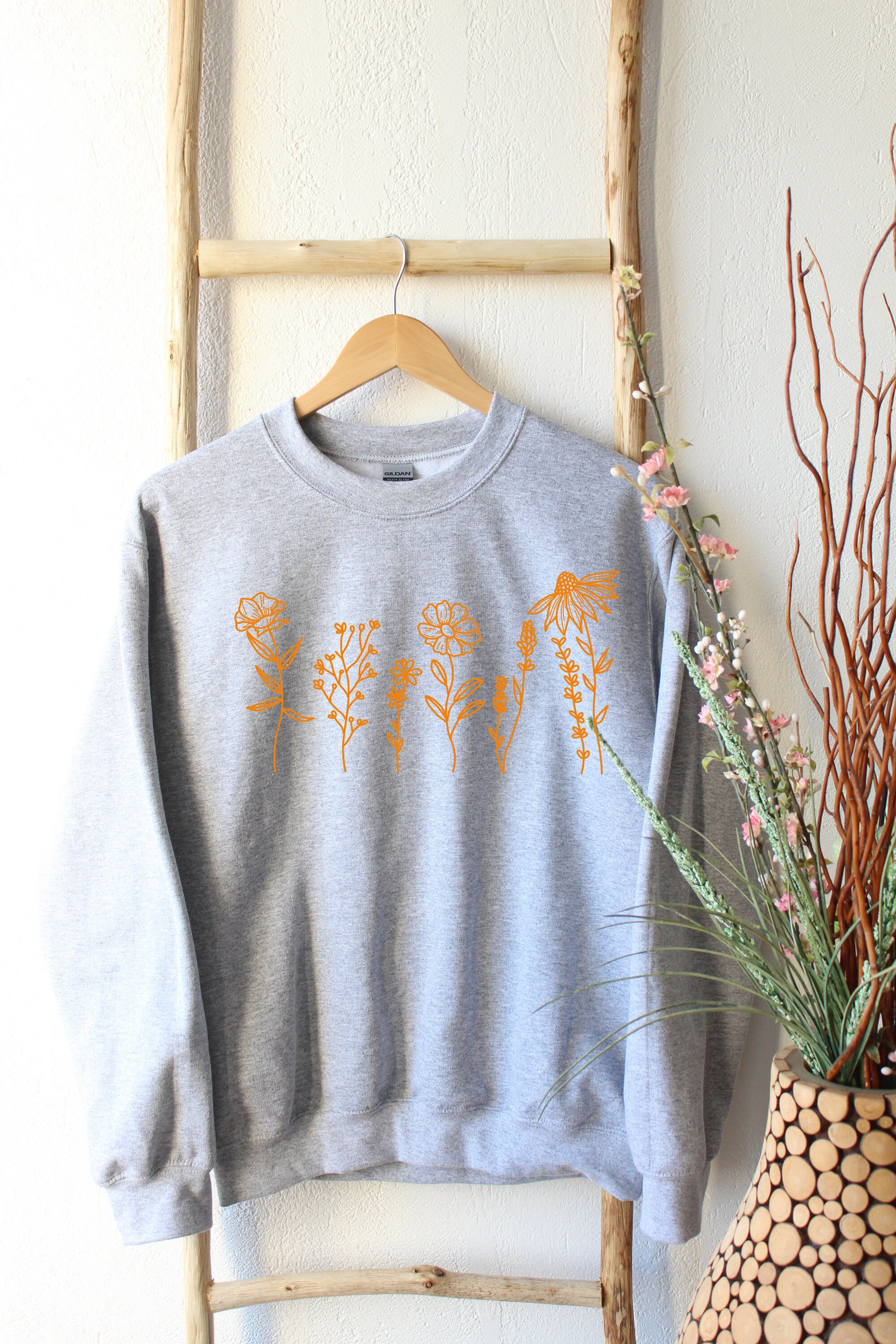 Flower Sweatshirt Minimalistic Flower Crewneck Vintage Etsy