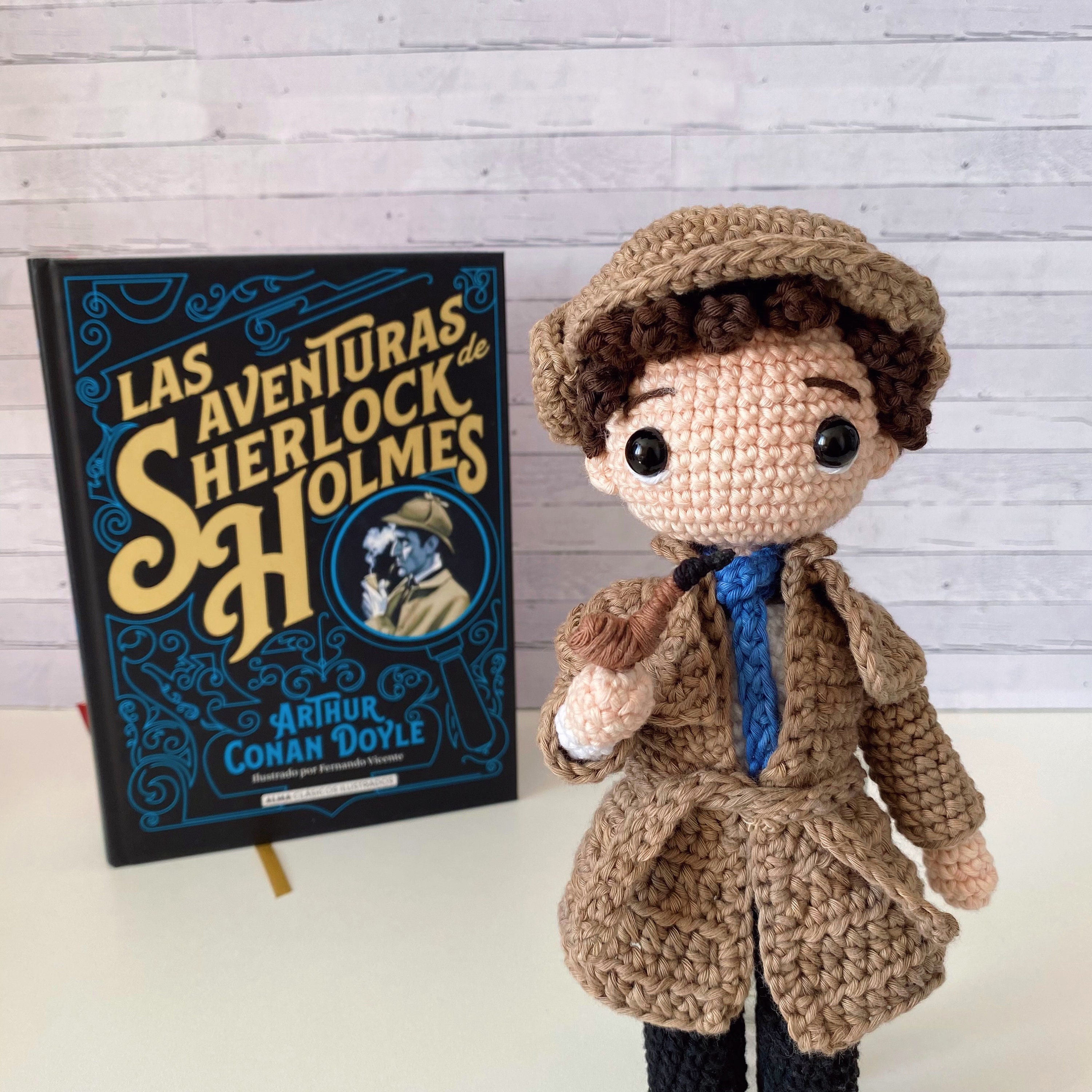 Sherlock Holmes & Watson - PDF Crochet Pattern Doll Amigurumi