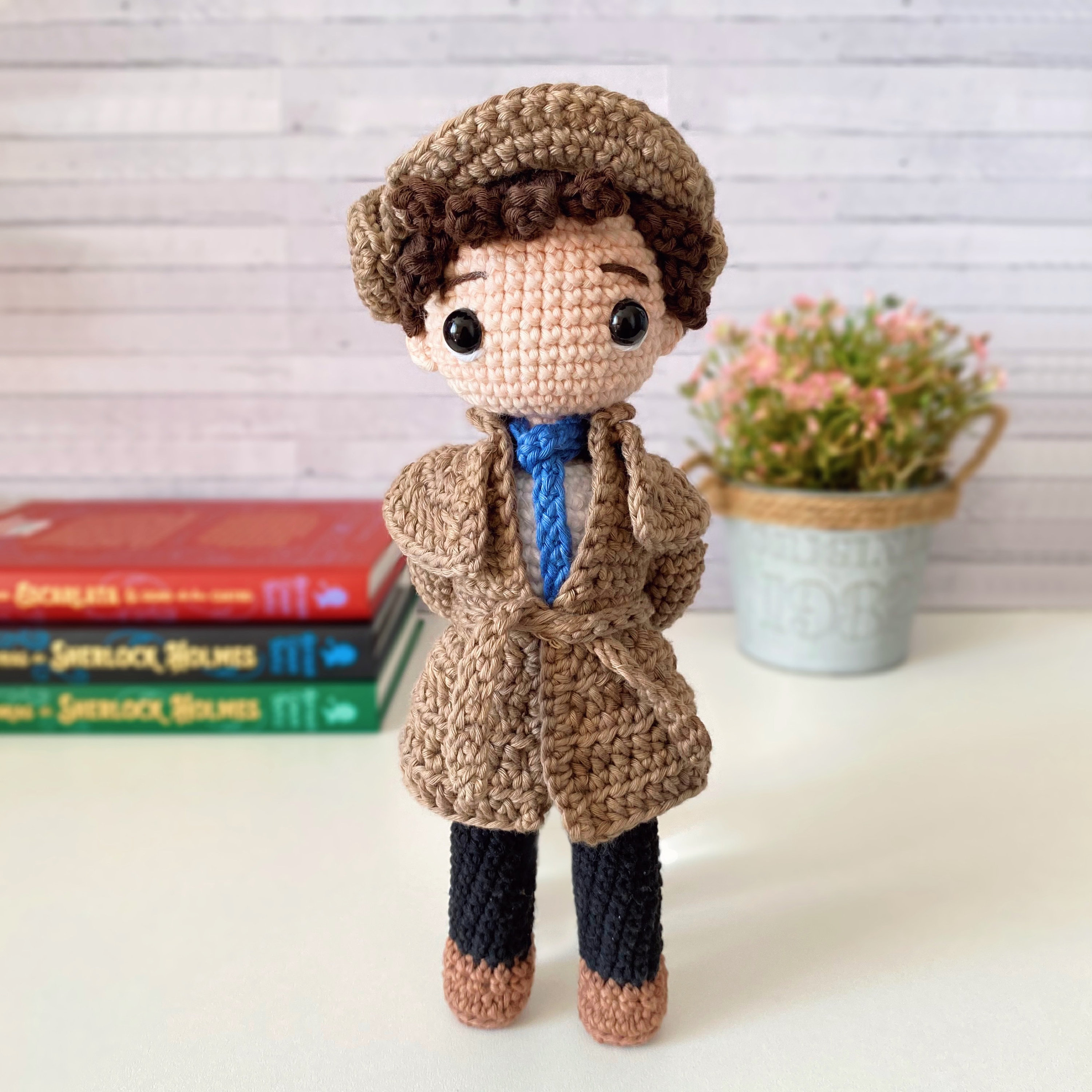 Sherlock Holmes & Watson - PDF Crochet Pattern Doll Amigurumi