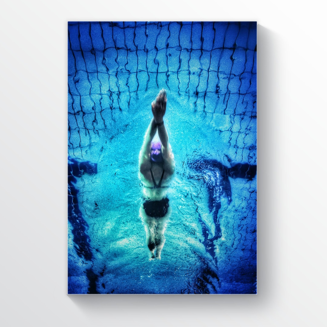 Swimming Wall Art, Underwater Poster, Swimmer Gift, Swimming Pool Decor