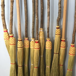 Cobweb broom (woven cap design)