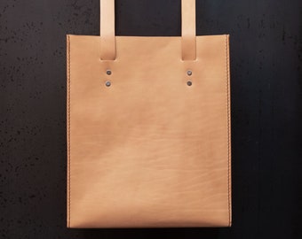 Minimal Handmade Italian Leather Tote bag , Minimal purse , Full grain Italian leather Tote bag , Handmade in Italy