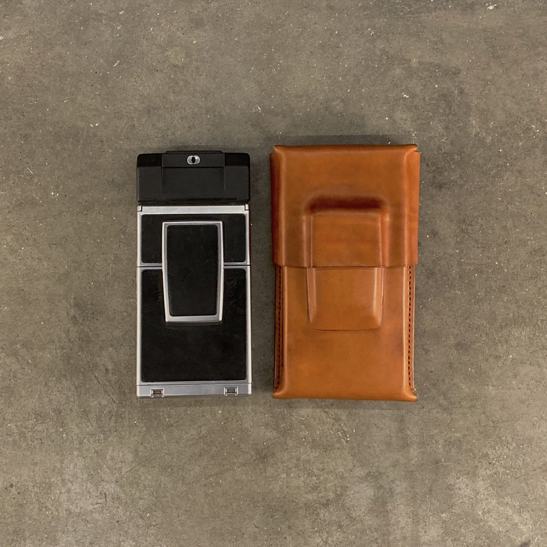 ビンテージ ポラロイド SX70 SONAR ハードケース トスカーナ