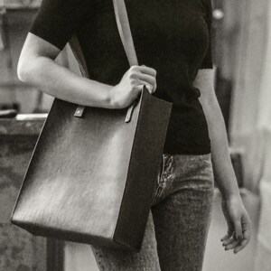 Minimal Handmade Italian Leather Tote bag , Minimal purse , Full grain Italian leather Tote bag , Handmade in Italy image 4