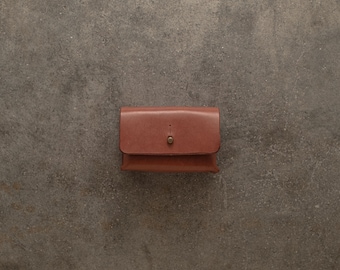 Hand Stitched Tuscany Leather Film Pouch, 35mm Film Case, Made in Italy