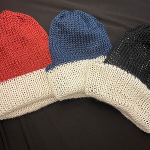 Classic dual knit style reversible beanie