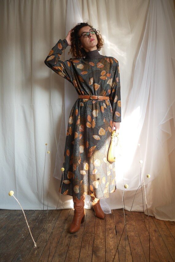 Vintage 80's autumnal leaf midi dress | Fall belte