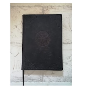 Handmade antiqued PRACTICAL Magic Book of Shadows genuine leather scrapbooking notebook Secret  journal aged pages hardcover bookmark