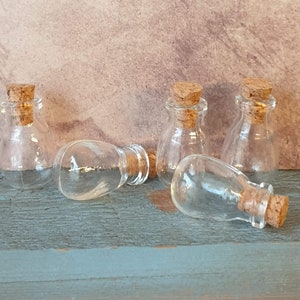 5 miniature glass bottles - glass wish bottles with cork