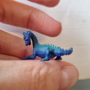 Miniature sea dragon for diorama - Loch ness sea monster