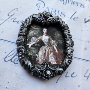 Miniature Frame with portriat of rococo lady - Dollhouse Frame Picture Frame Classical Baroque Victorian Rococo Ornate Gothic