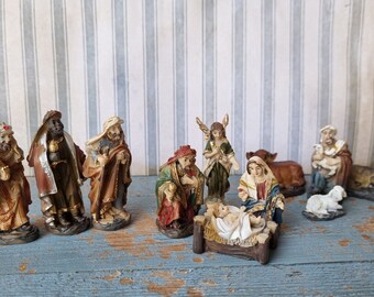 Miniature nativity set manger christmas
