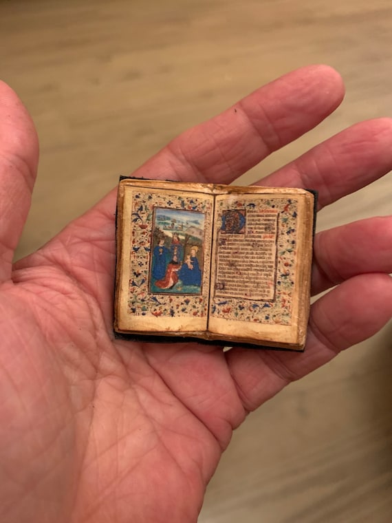 Miniature book medieval - handmade- dollhouse-diorama